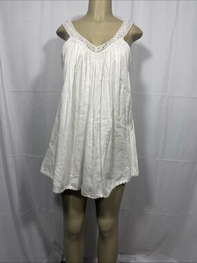 White crochet Women’s mini dress